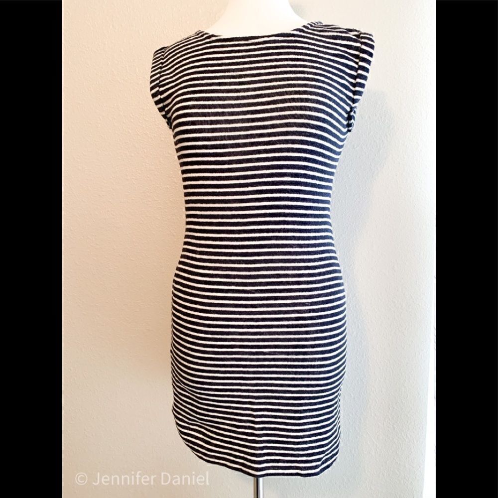 Ann Taylor navy and white beach cover up